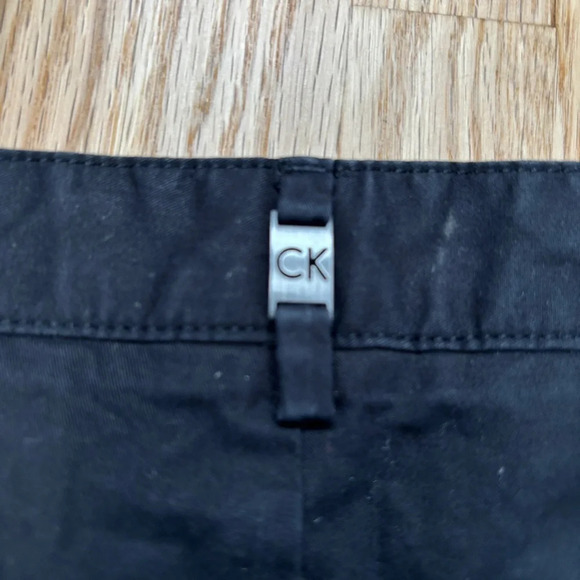 Calvin Klein | Mens Bermuda Shorts Size 32 Black RN36543 - Picture 6 of 6